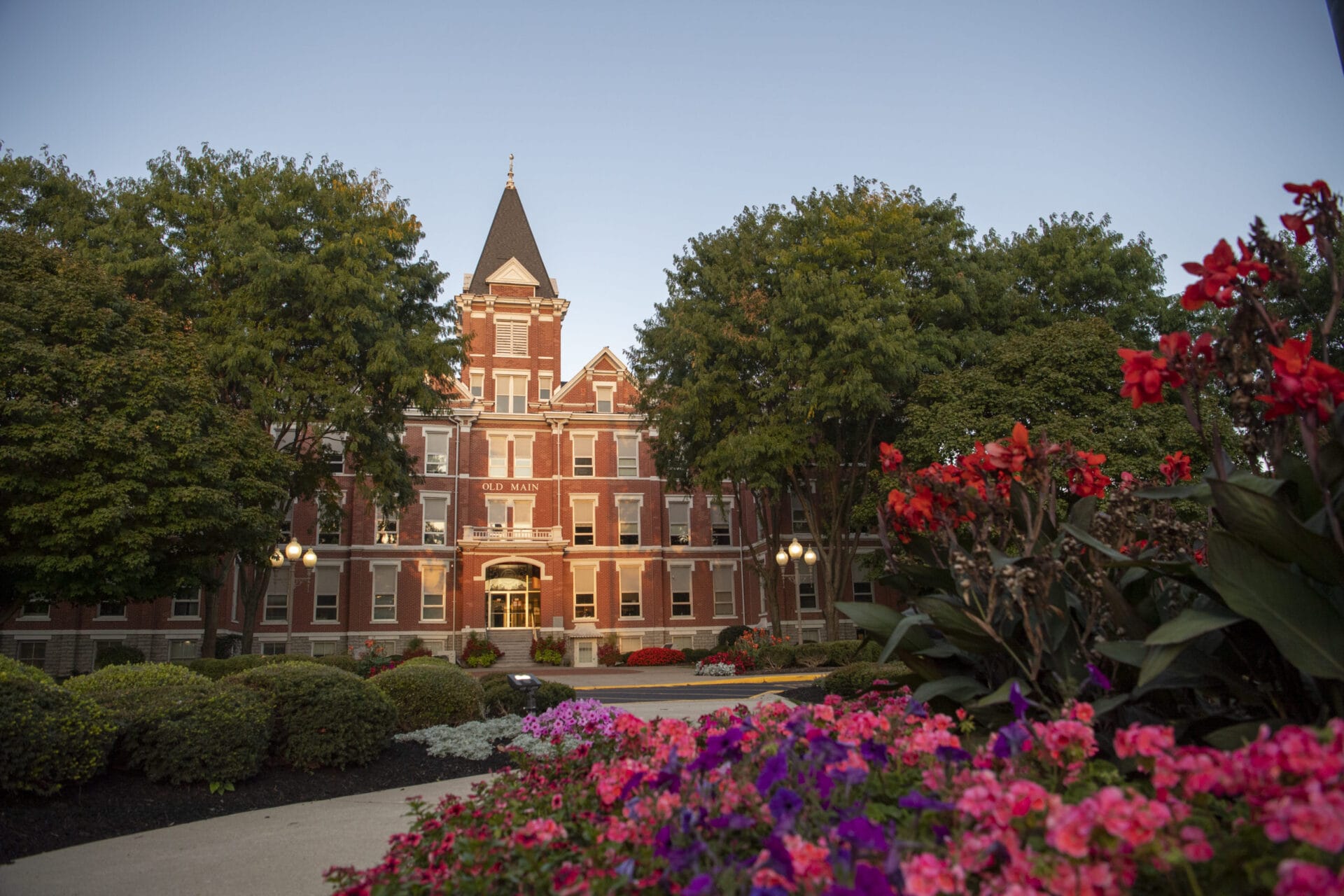 University Of Findlay Students